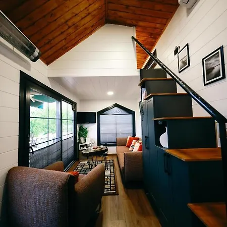 Cappatiny House Hotel
