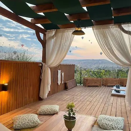 Hotel Cappatiny House