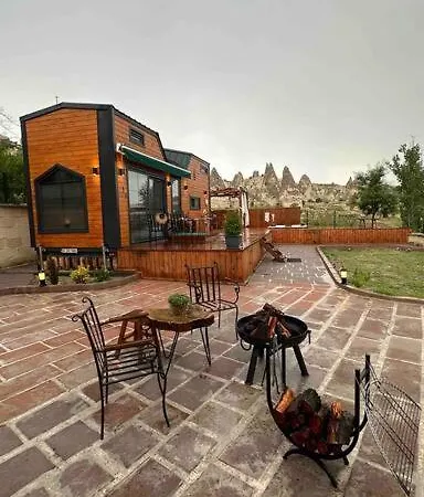 Cappatiny House Hotel *